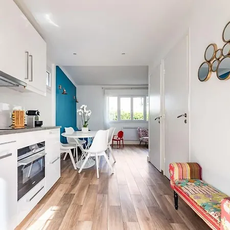 Paris La Defense - Refurbished Independent House * La Garenne-Colombes