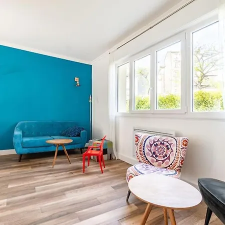 Paris La Defense - Refurbished Independent House * La Garenne-Colombes