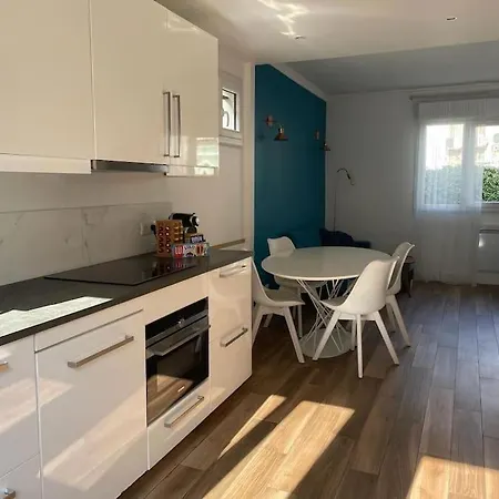 Paris La Defense - Refurbished Independent House La Garenne-Colombes